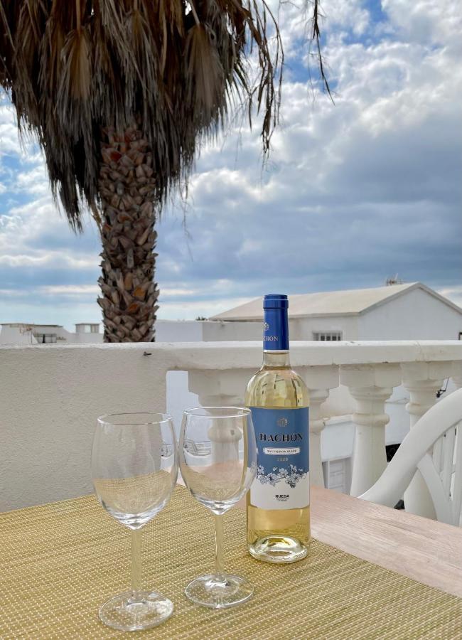Cozy And Sunny Apartment Over The Rooftops Puerto del Carmen  Exteriér fotografie